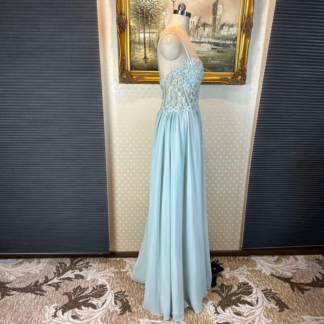 ミントグリーン刺繍スリーブレスロングドレス