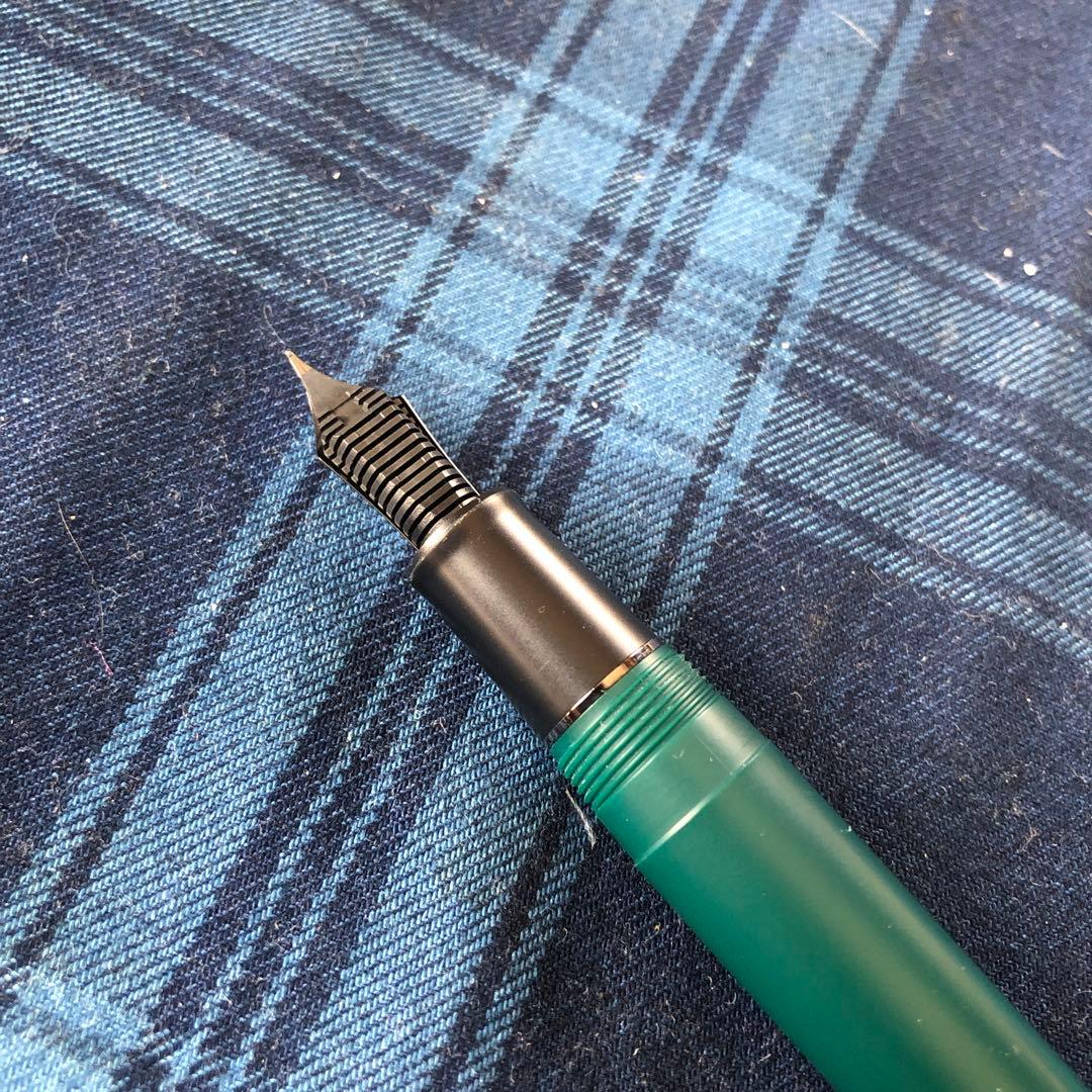 SAILOR セーラー万年筆 プロフェッショナルギア 京王アートマン限定 中細字