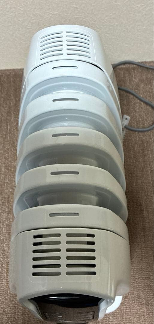 DeLonghi デロンギオイルヒーター NJ0505E