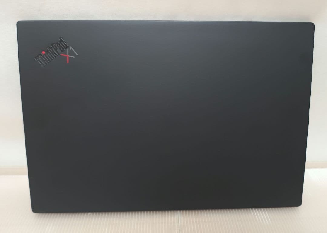 レノボ Thinkpad X1 Carbon gen8 i5 LTE