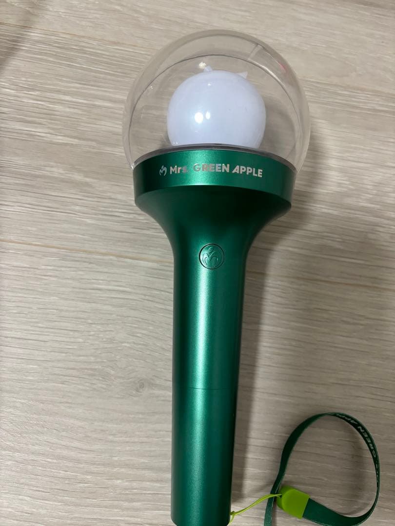 Mr.GREEN APPLE 公式ペンライト