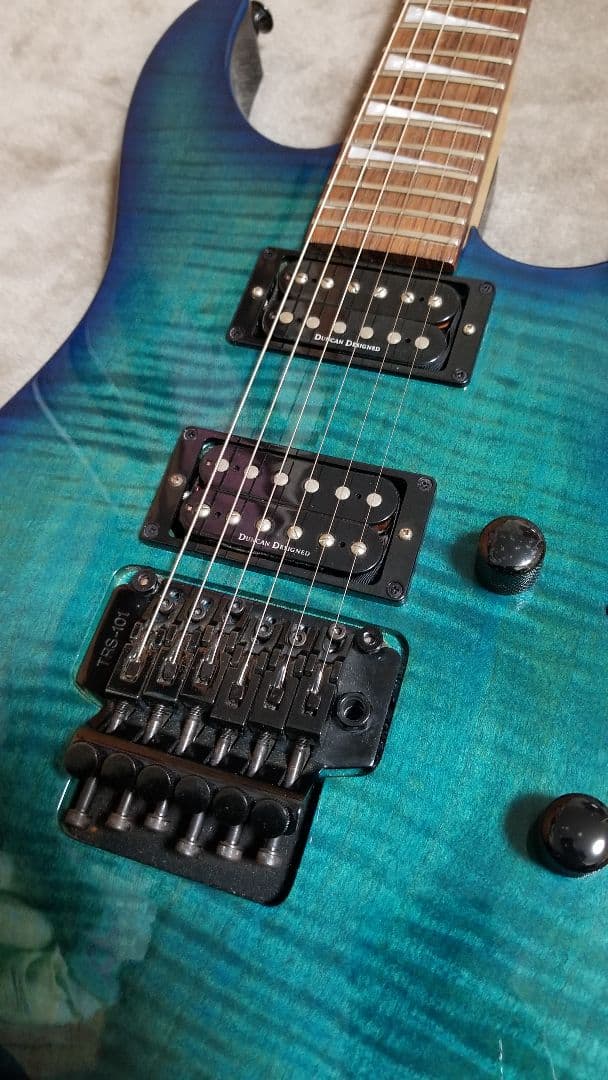 Jackson Stars DK-BN03 TBL日本製。フロイドローズタイプ