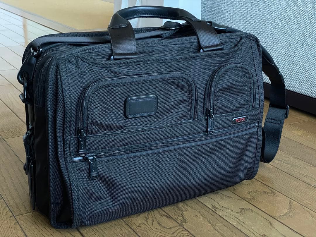 TUMI トゥミ ALPHA 2WAY エクスパンダブル ブリーフケース