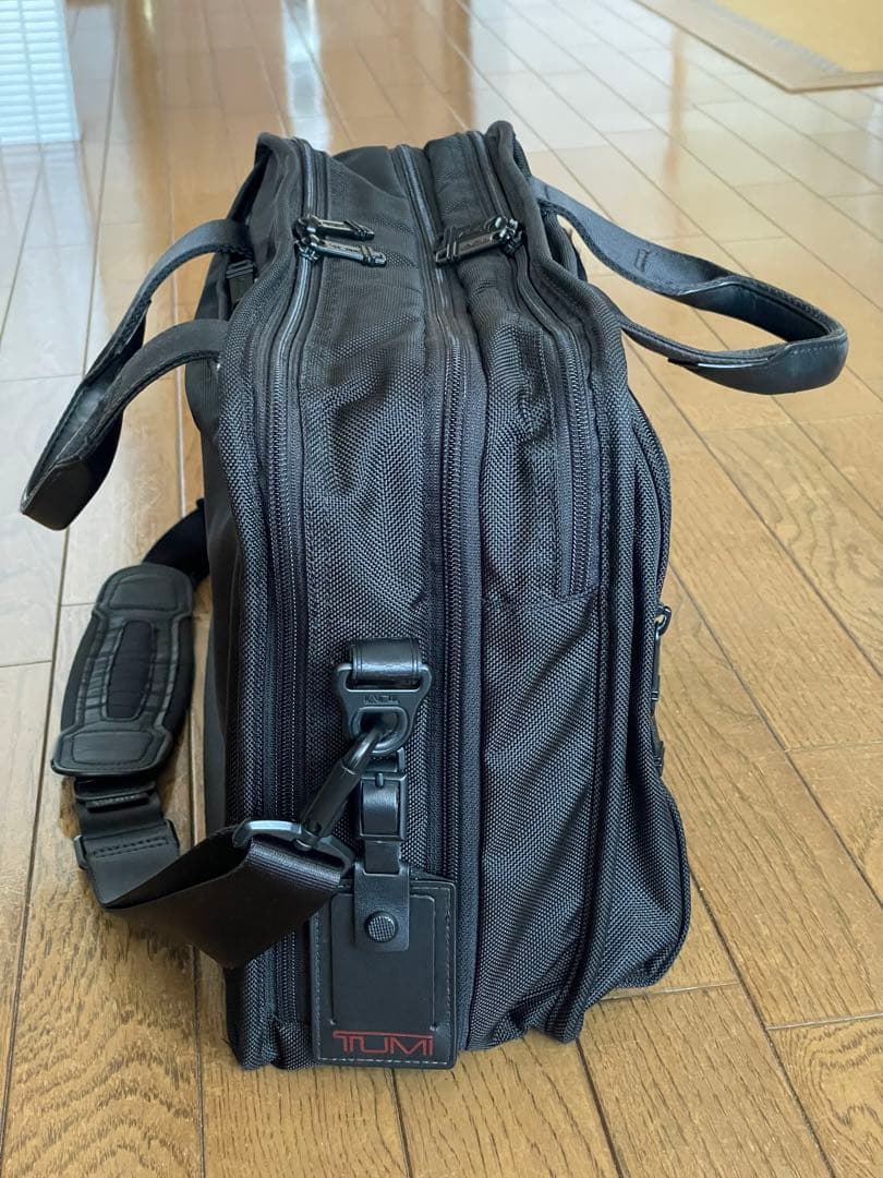 TUMI トゥミ ALPHA 2WAY エクスパンダブル ブリーフケース