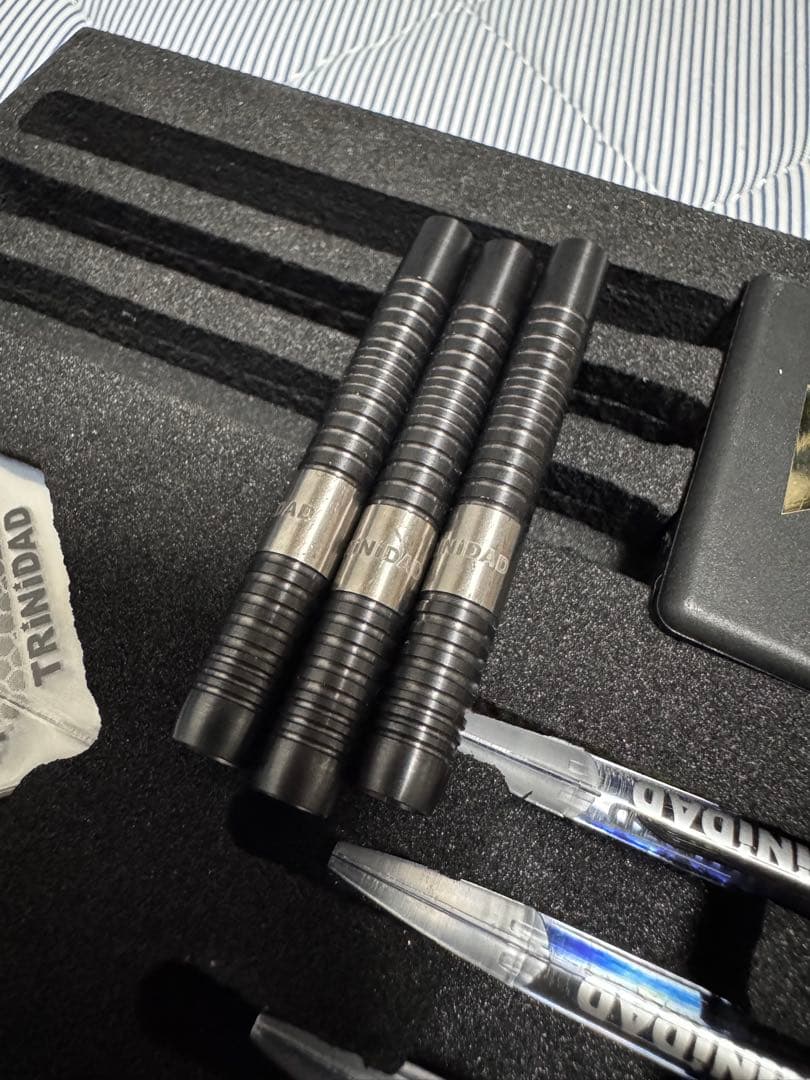 LAZY ダーツ　2BA