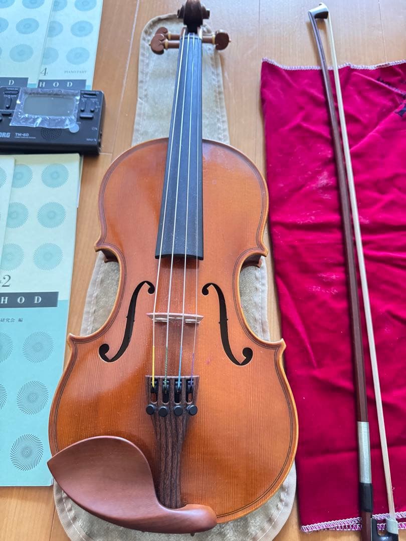 良質バイオリンと教本セット、チューナー付き　1/2