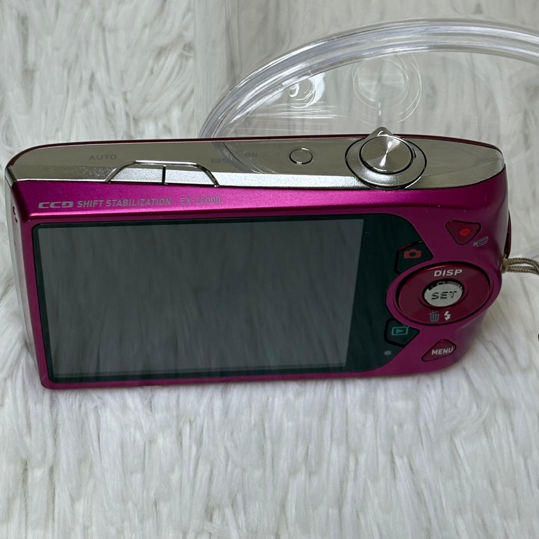 CASIO カメラ　エクシリム　EX-Z2000 レッド コンデジ　動作品