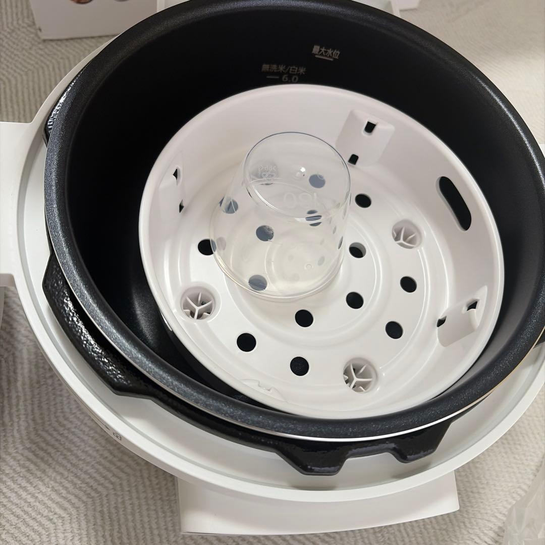 新品未使用！アイリスオーヤマ4.0L電気圧力鍋PC-MA4-W白　低温発酵蒸し器