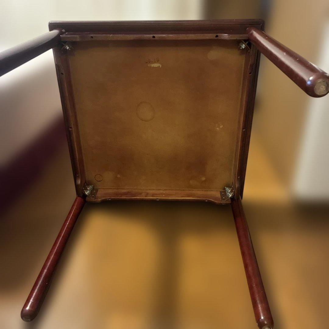 ダイニングテーブル　正方形　（カリモク風）