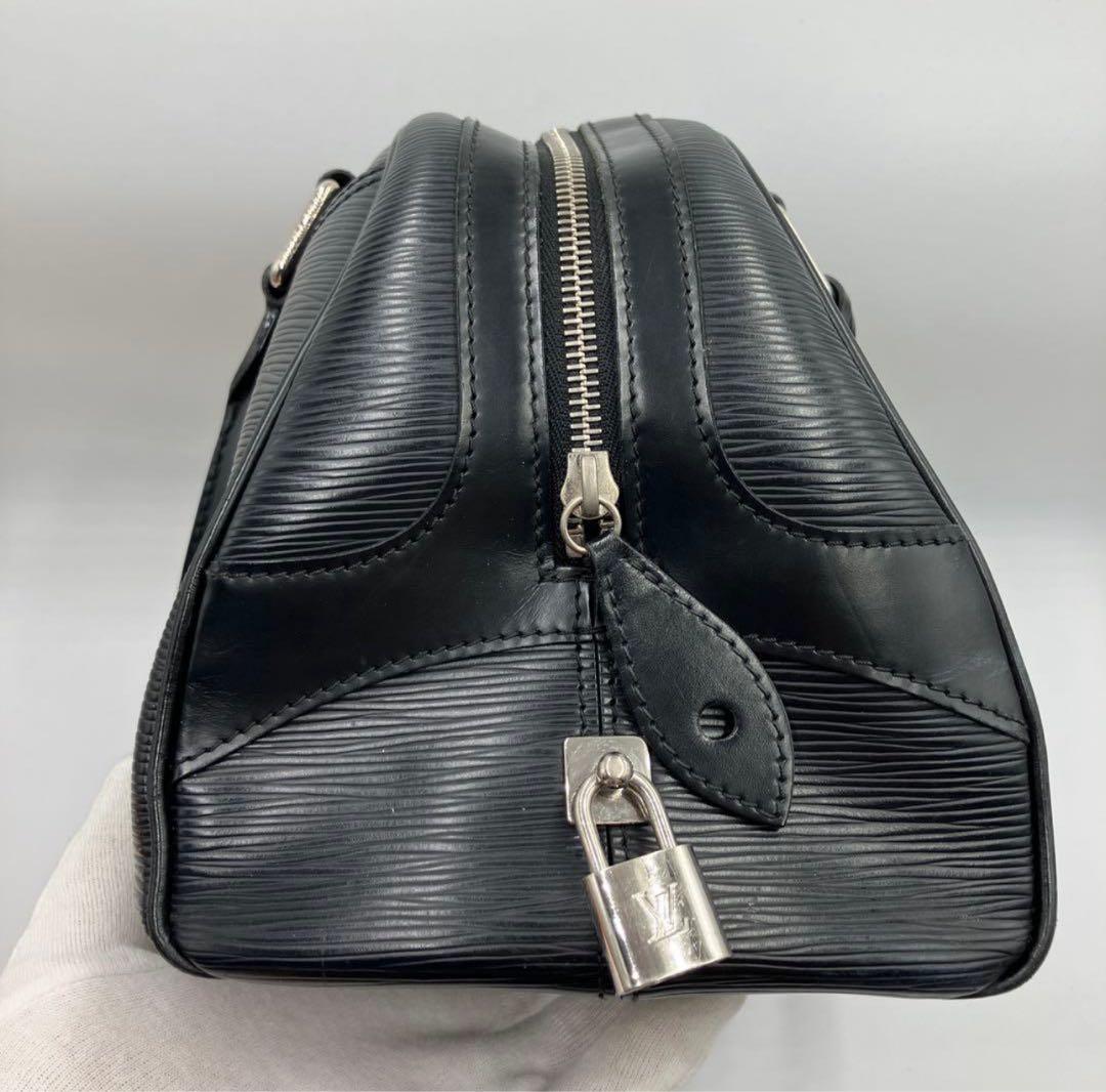 LOUIS VUITTON エピ ボーリング モンテーニュGM M59312