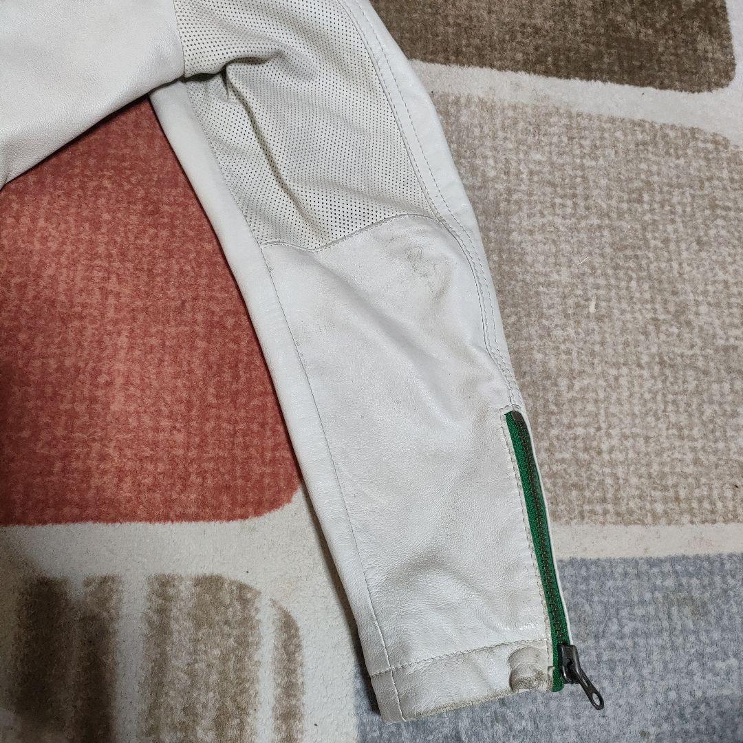 イタリアカラー　ホワイトレザージャケット　本革