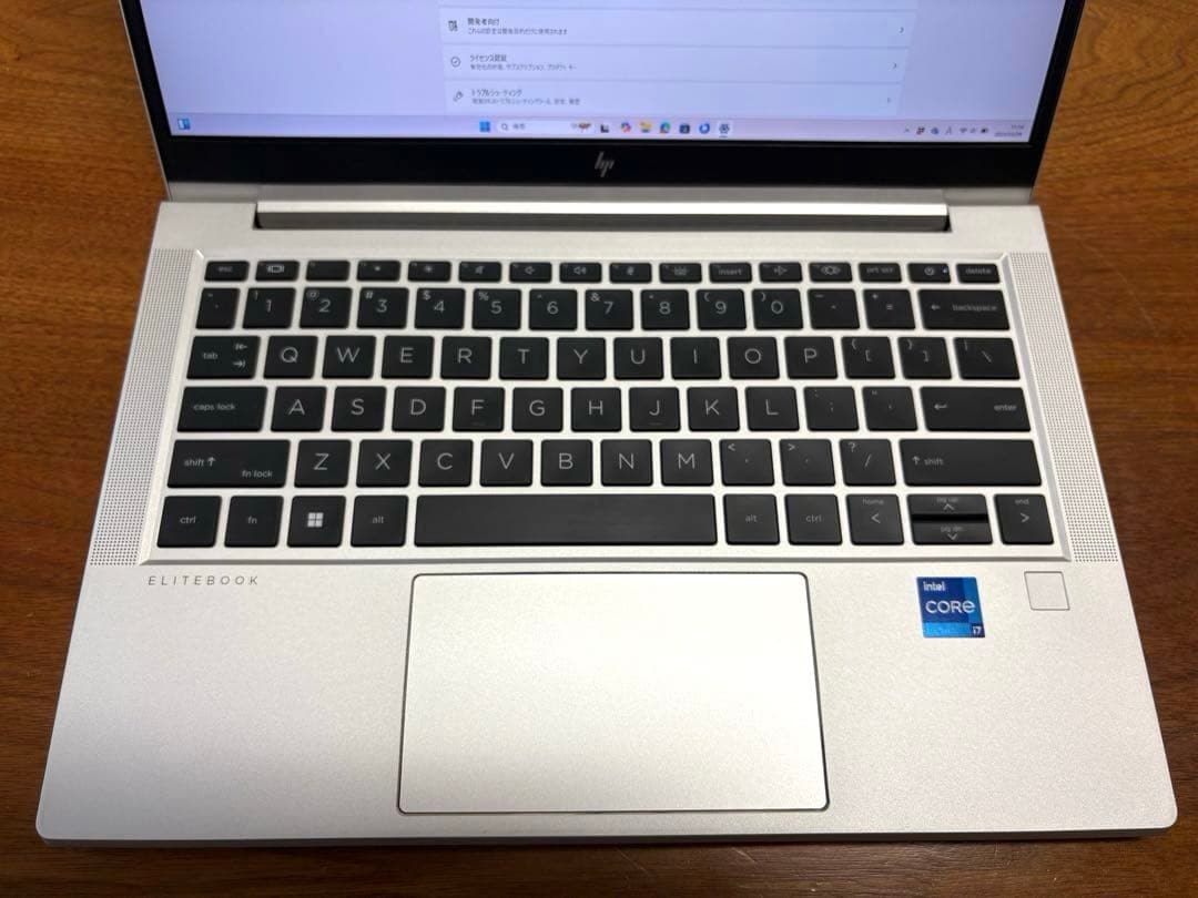 i7-1365U メモリ64GB HP 13.3ノート Win11Pro
