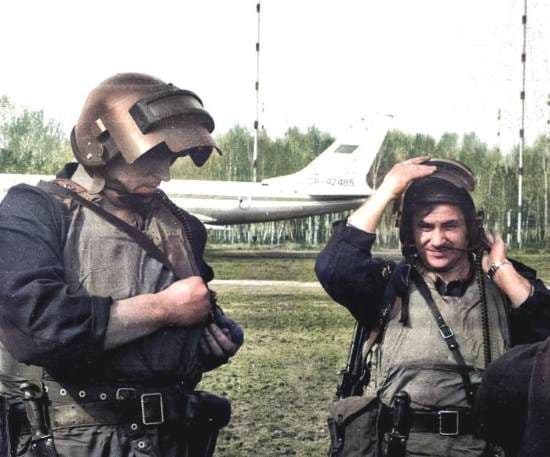 ソ連軍 実物 将校ベルト 剣帯 銅製バックル本革ベルト ストラップ