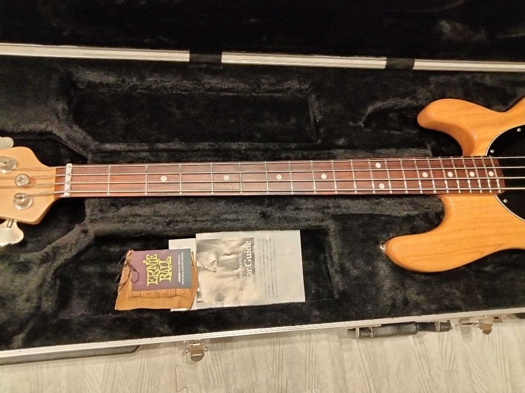 ミュージックマン MUSICMAN スティングレイ　stingray