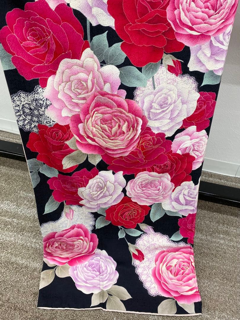 振袖 豪華 刺繍 金彩 紋意匠 薔薇尽くし レース柄 身丈169cm 撥水加工済