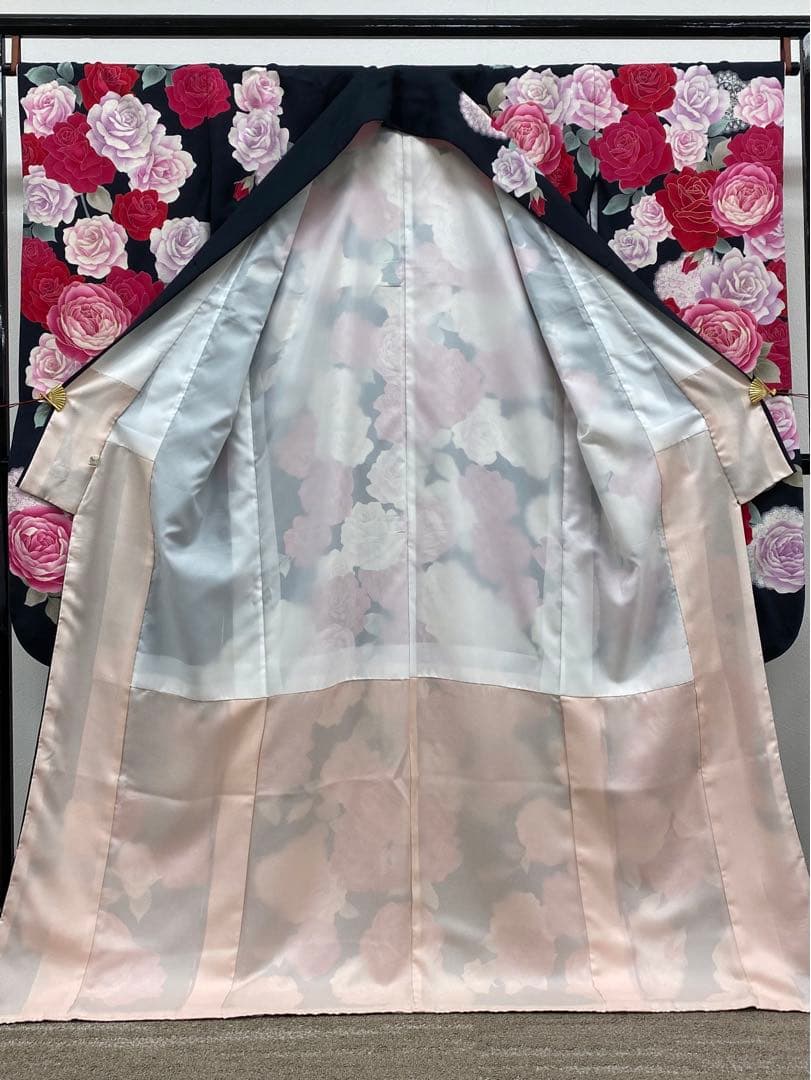 振袖 豪華 刺繍 金彩 紋意匠 薔薇尽くし レース柄 身丈169cm 撥水加工済