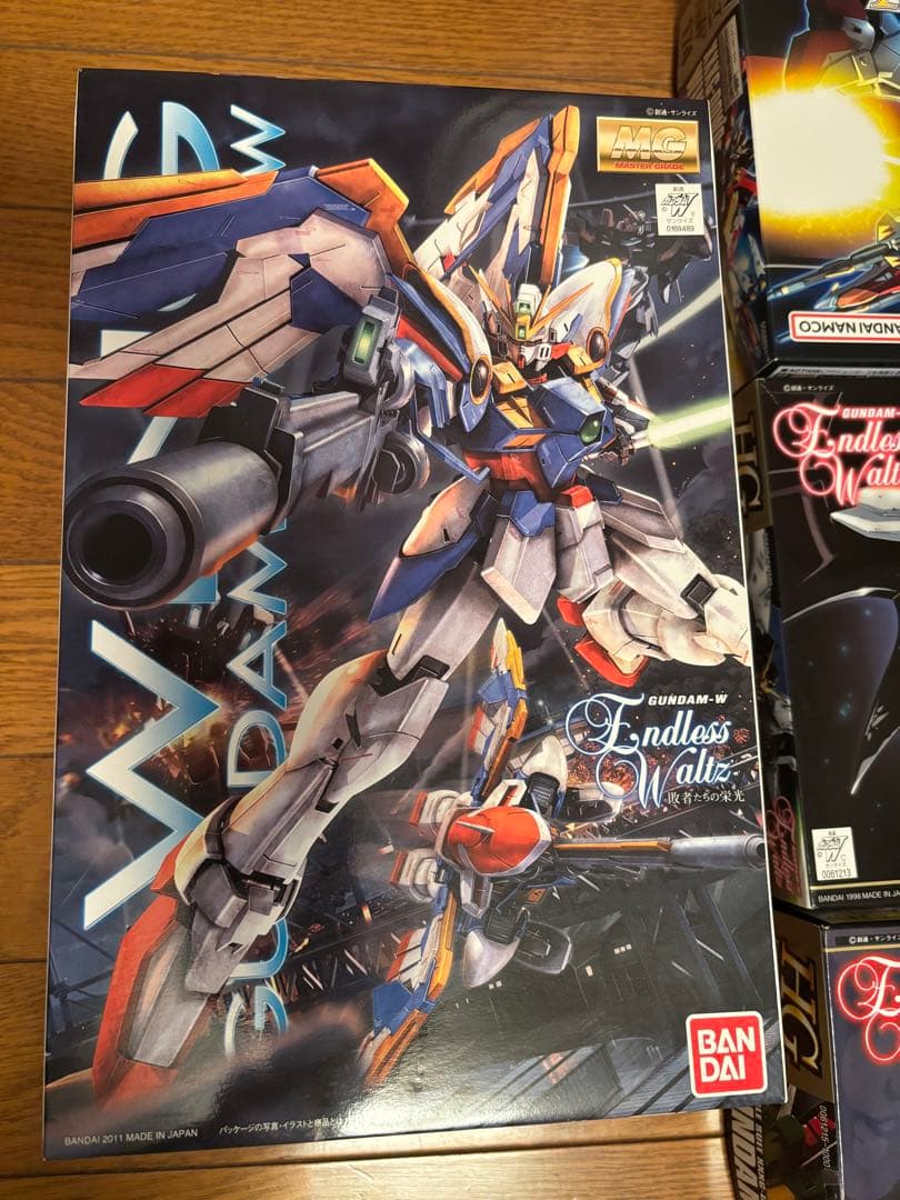 ⑧ MG ウイングガンダム EW版などのガンプラ4点セット！