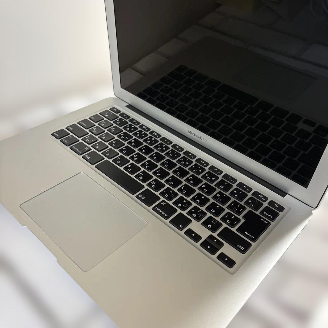 凜*様 美品 MacBook Air 2017 充電器あり