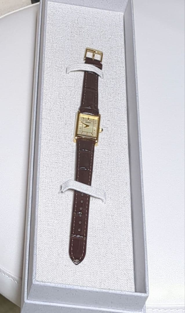 新品未使用★SEIKO レディース腕時計 SWR066 ゴールド/ブラウン