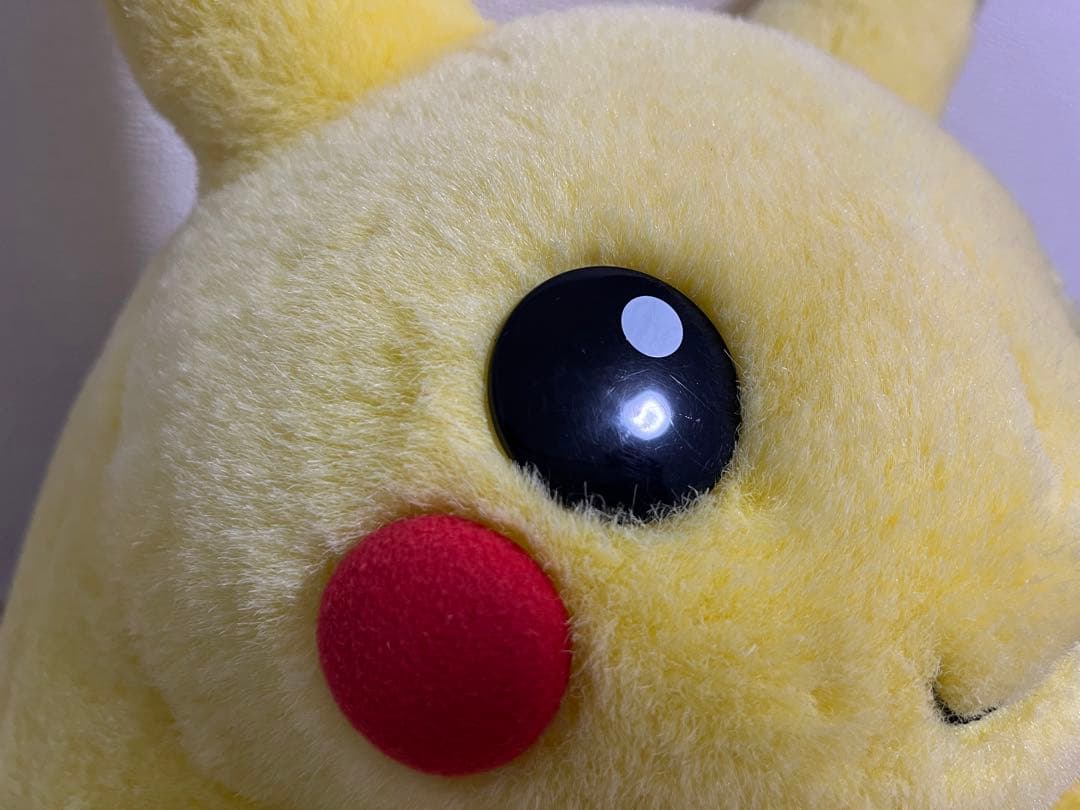 ピカチュウ　等身大　ぬいぐるみ　TOMY