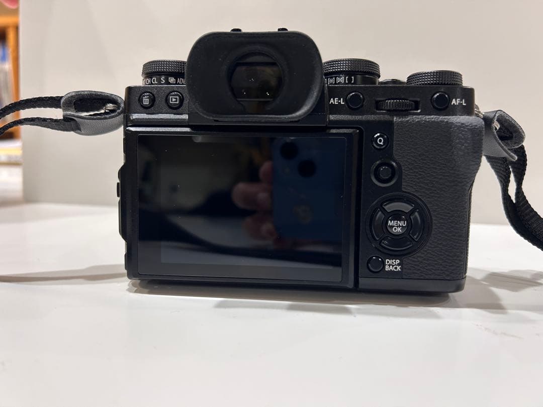 値下げ！！FUJIFILM X-T3 +XF18-55F2.8-4Rレンズセット