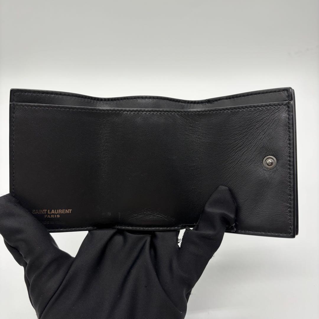 サンローラン YSL ブラックレザー 三つ折り財布 黒