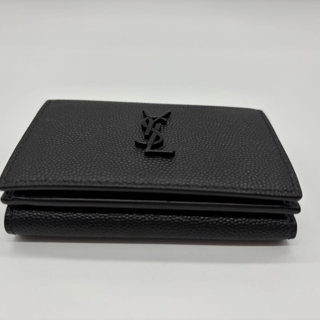サンローラン YSL ブラックレザー 三つ折り財布 黒