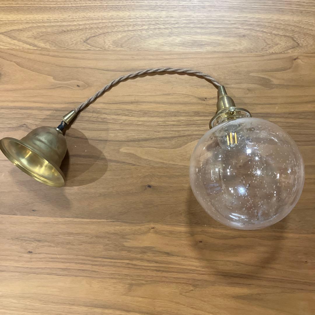 ペンダントライト　アクタス　ガラス