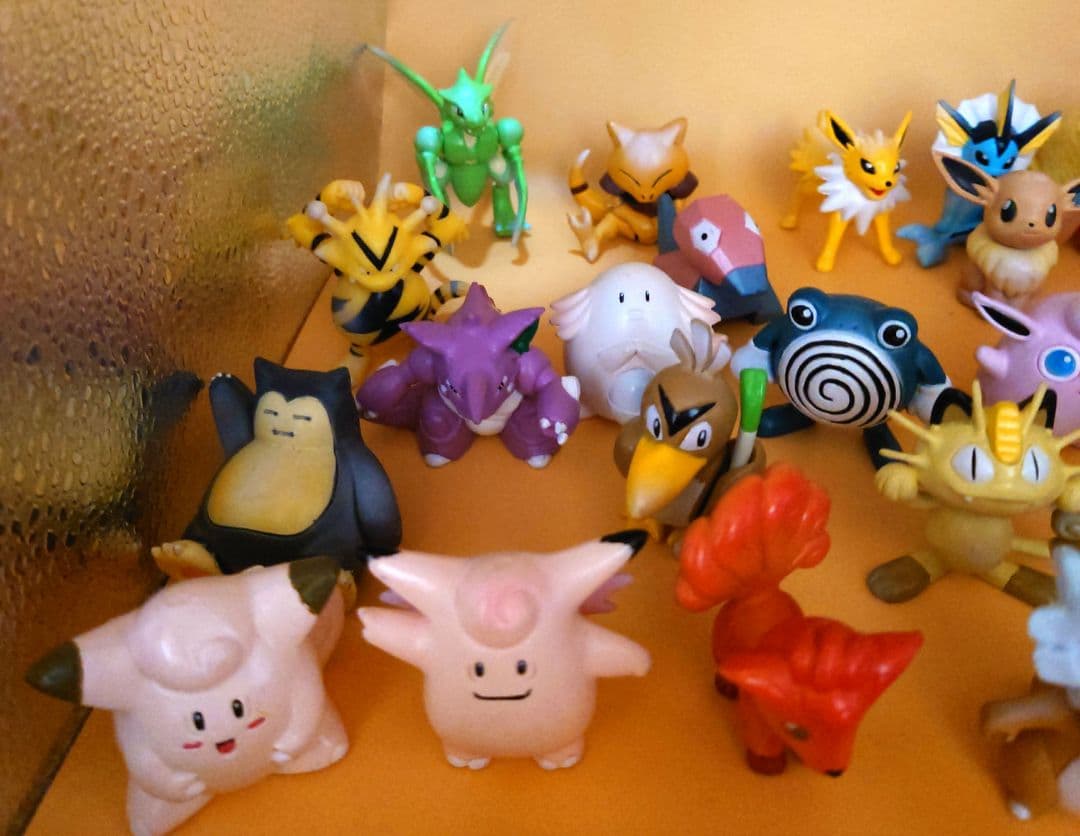 d*3様 ポケモン モンコレ初期まとめ売り+おまけ付き