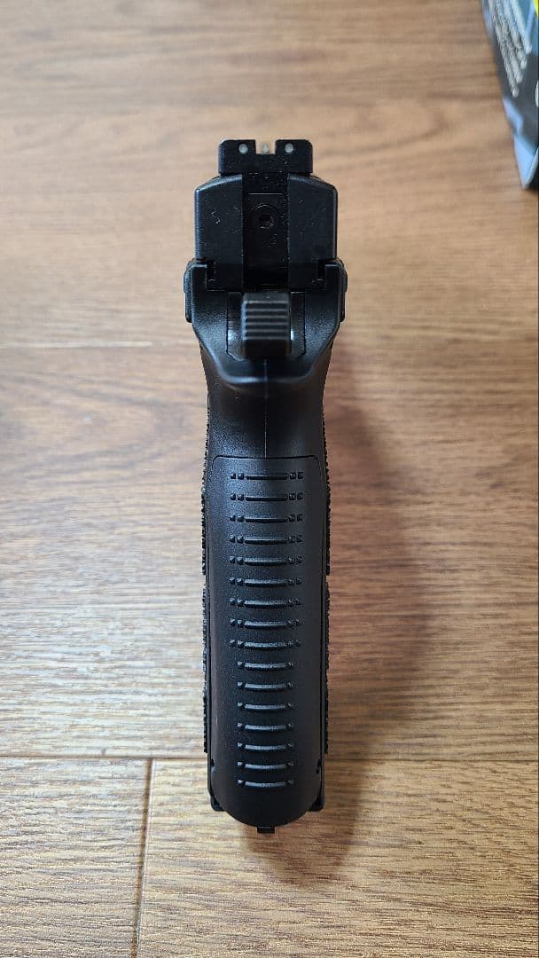 ゆうもCarbon8 CZ P09 CO2エアガン18禁マガジン１本