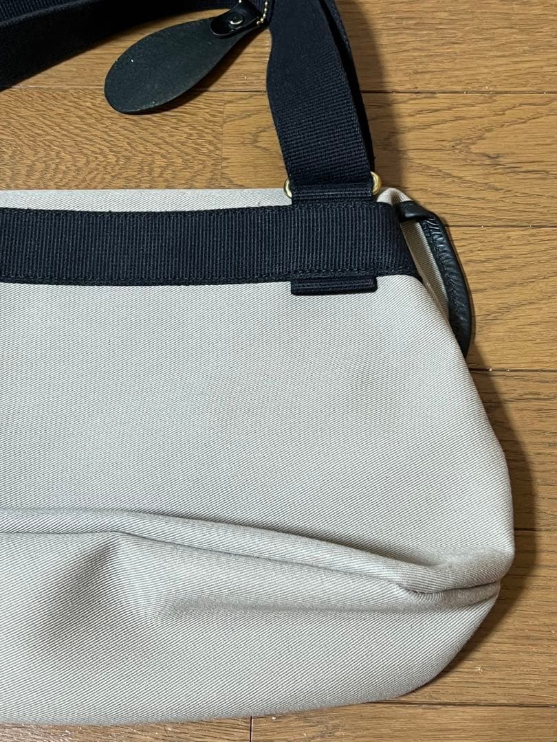 専用 Brady ブレディ AVON エイボン ショルダーバッグ　グレイッシ