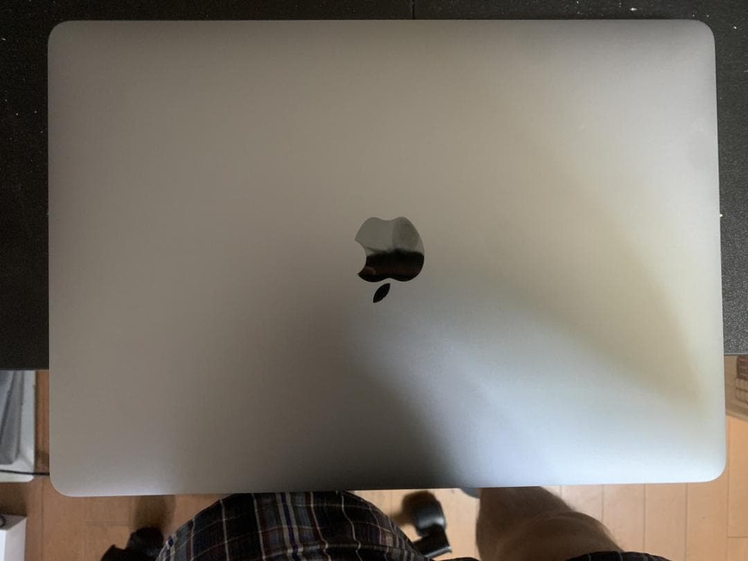 極美品 MacBook Pro A2251 2020 i7/16GB/512GB