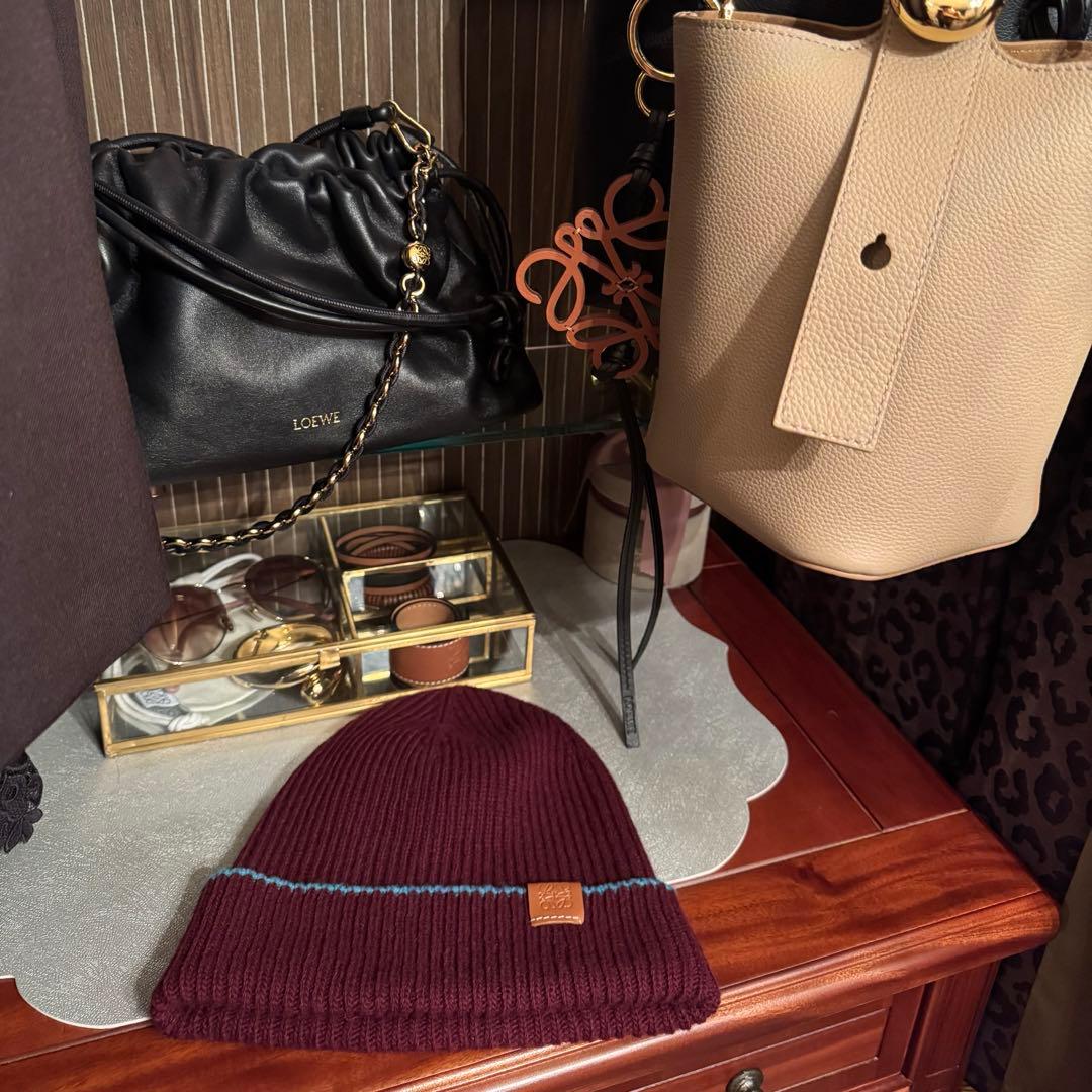 ロエベ バーガンディ リブ編み ニット帽ウール