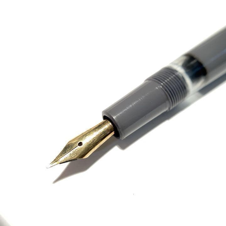 【時代物 稀少】モンブラン 50年代 万年筆 モンテローザ O42G 14金 M