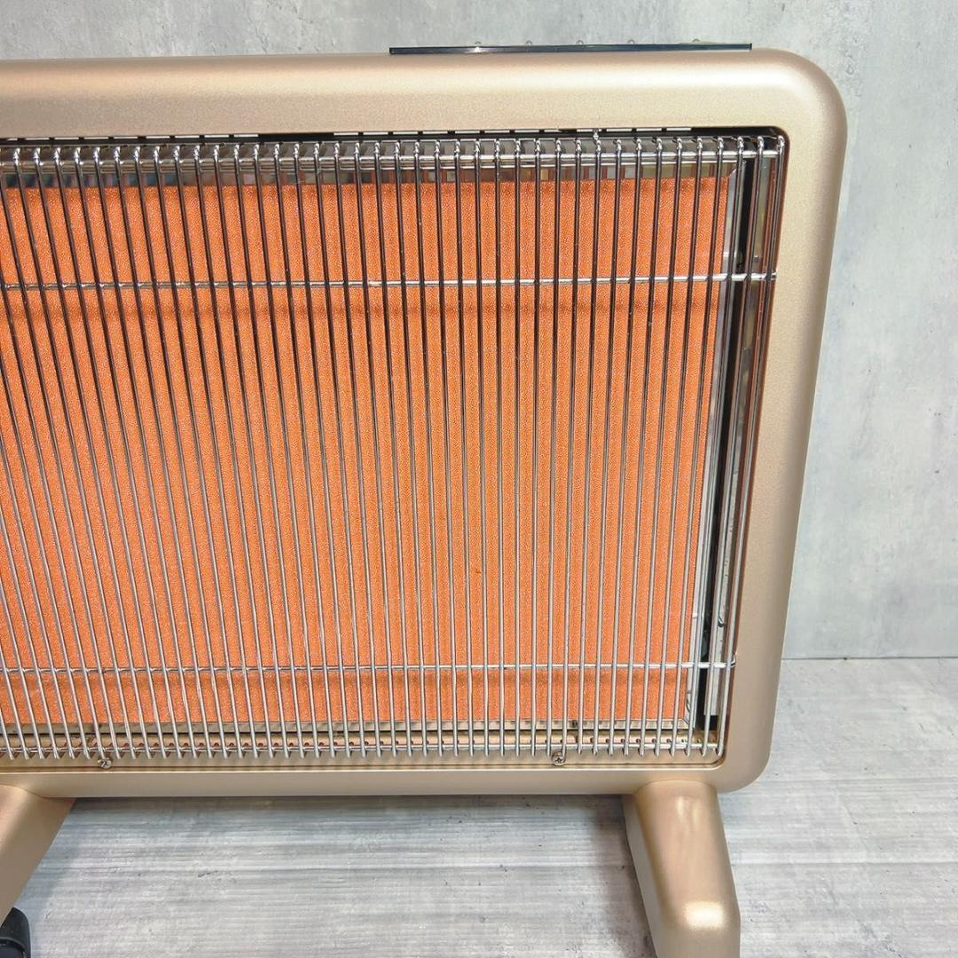 【美品】遠赤外線ヒーター　サンルミエ　エクセラ7 N700L-GR