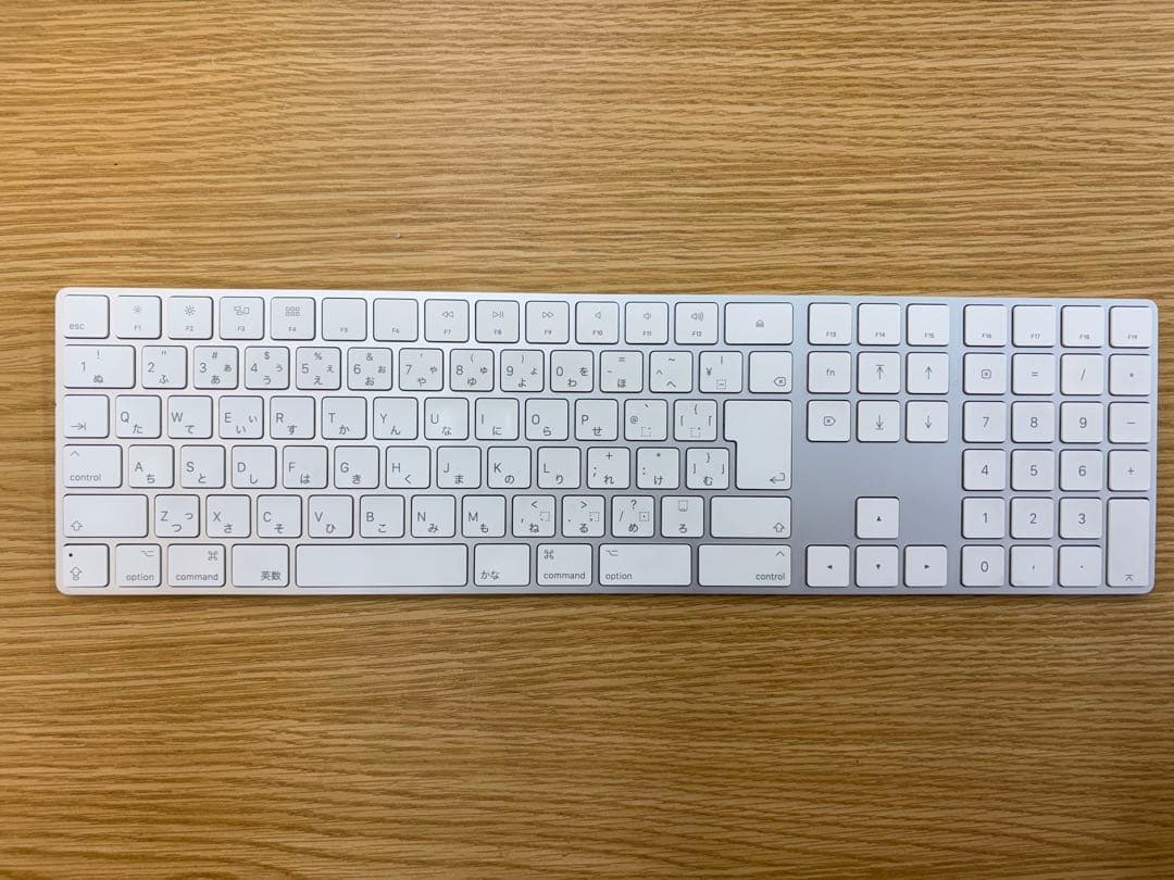 竜*村様 Mac mini m4 256GB 16G 純正キーボード・トラックパ