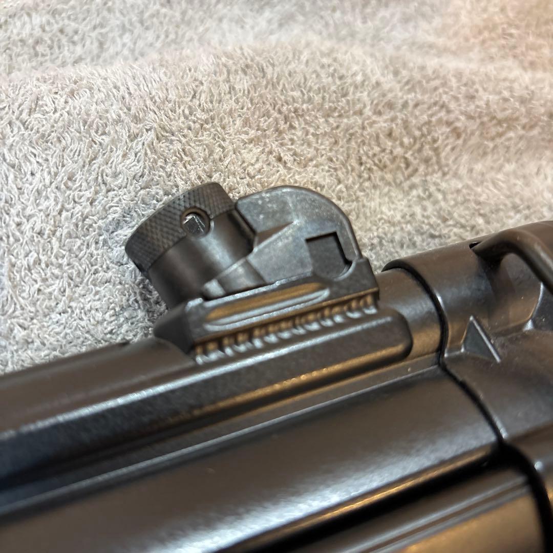 東京マルイ 次世代MP5A5 スコープマウント&サイレンサー付き