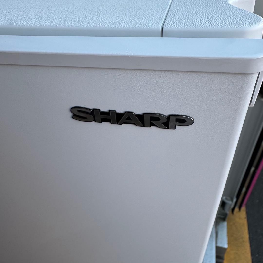 C7332★2023年製美品★シャープ冷蔵庫マットホワイト右.左開き　一人暮らし
