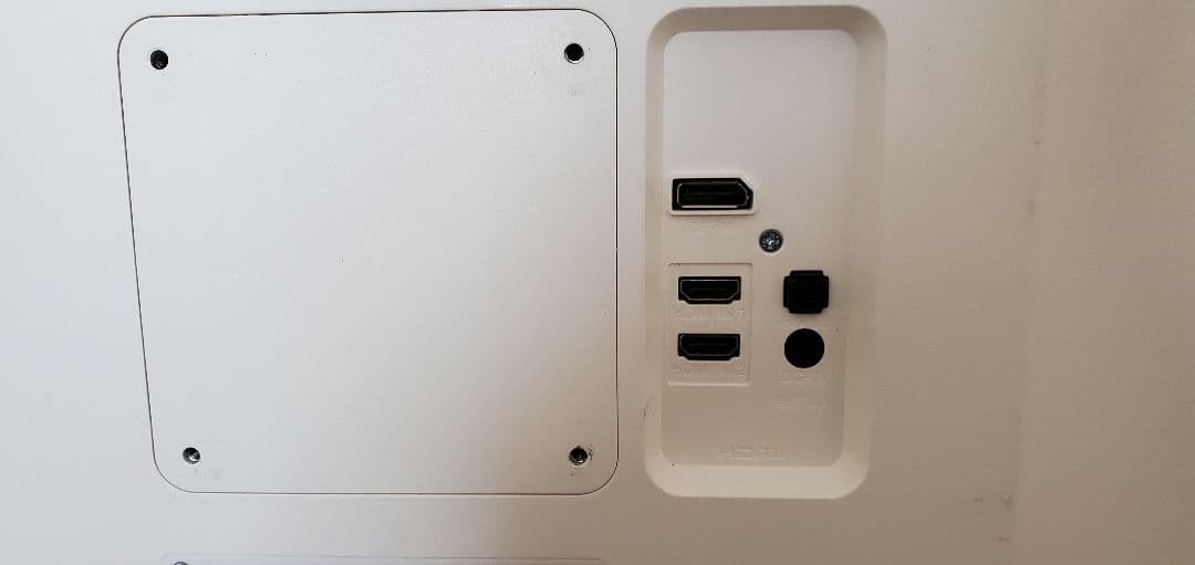 LG 27UL600-W 4K60hz 27インチベゼルレスモニター