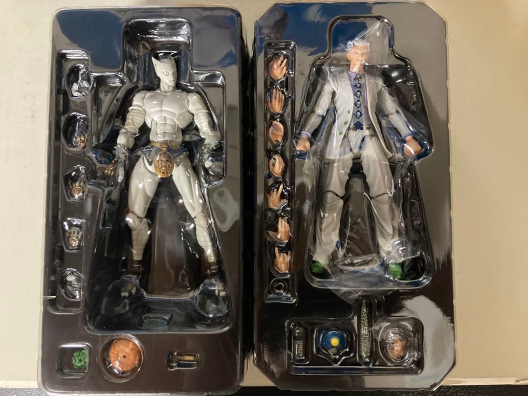 ジョジョの奇妙な冒険 フィギュア　キラークイーン　吉良吉影セット