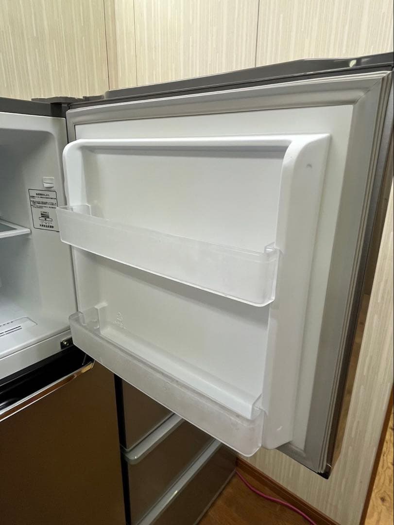 2ドア 冷蔵庫 Hisense 2020年 227L HR-B2302