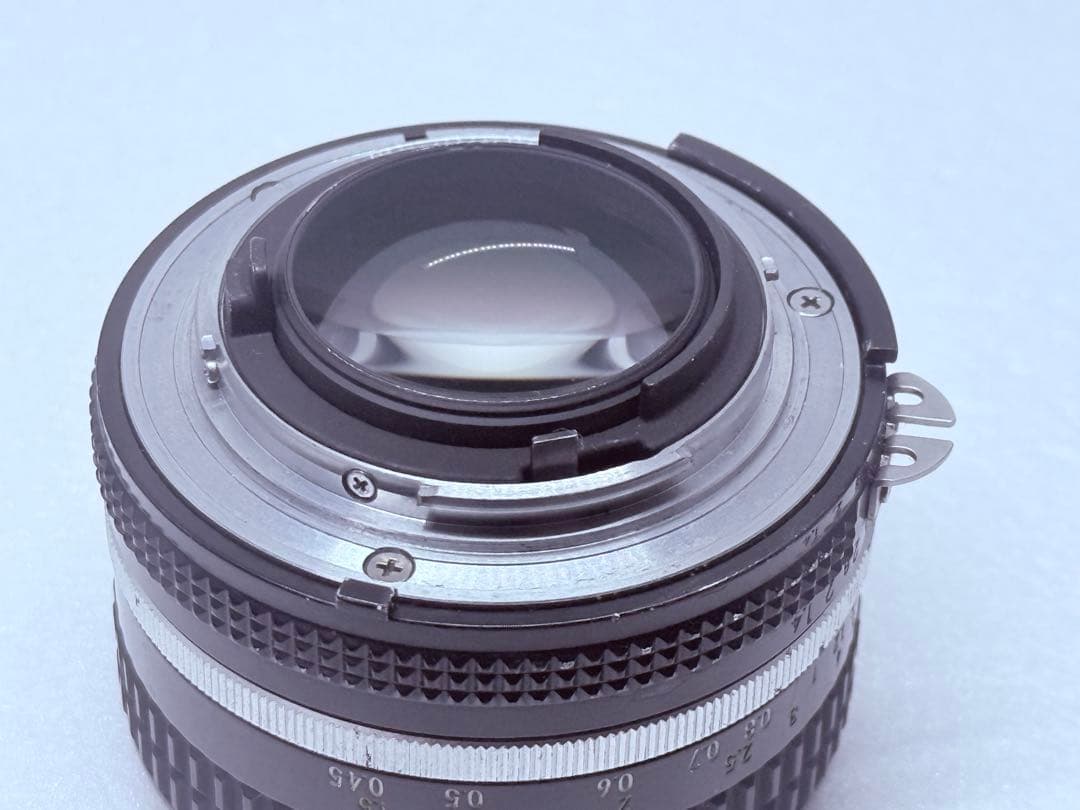 Nikon Ai-s Nikkor 50mm F1.4 各種動作良好