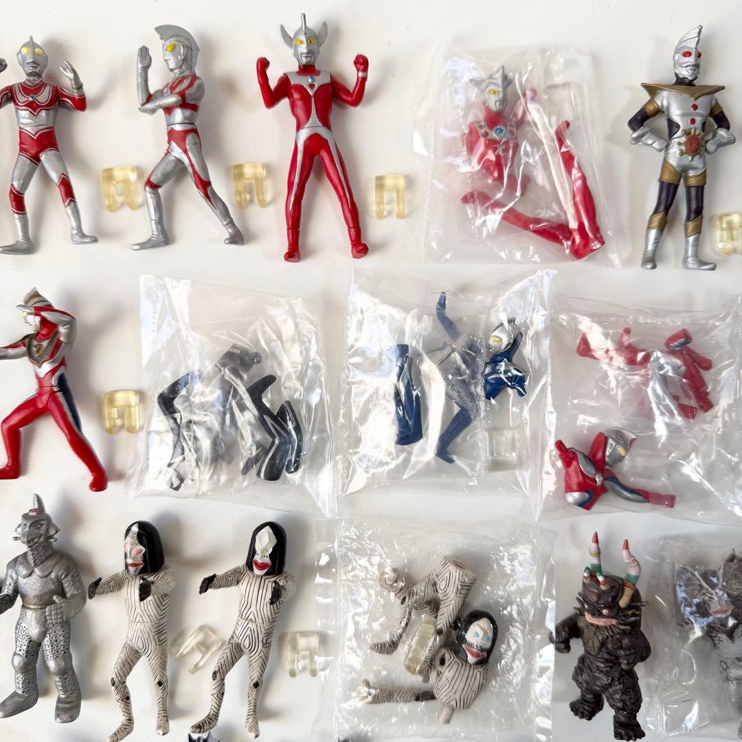 ウルトラマン　怪獣　キャラエッグ　ワンダーカプセル　フィギュア