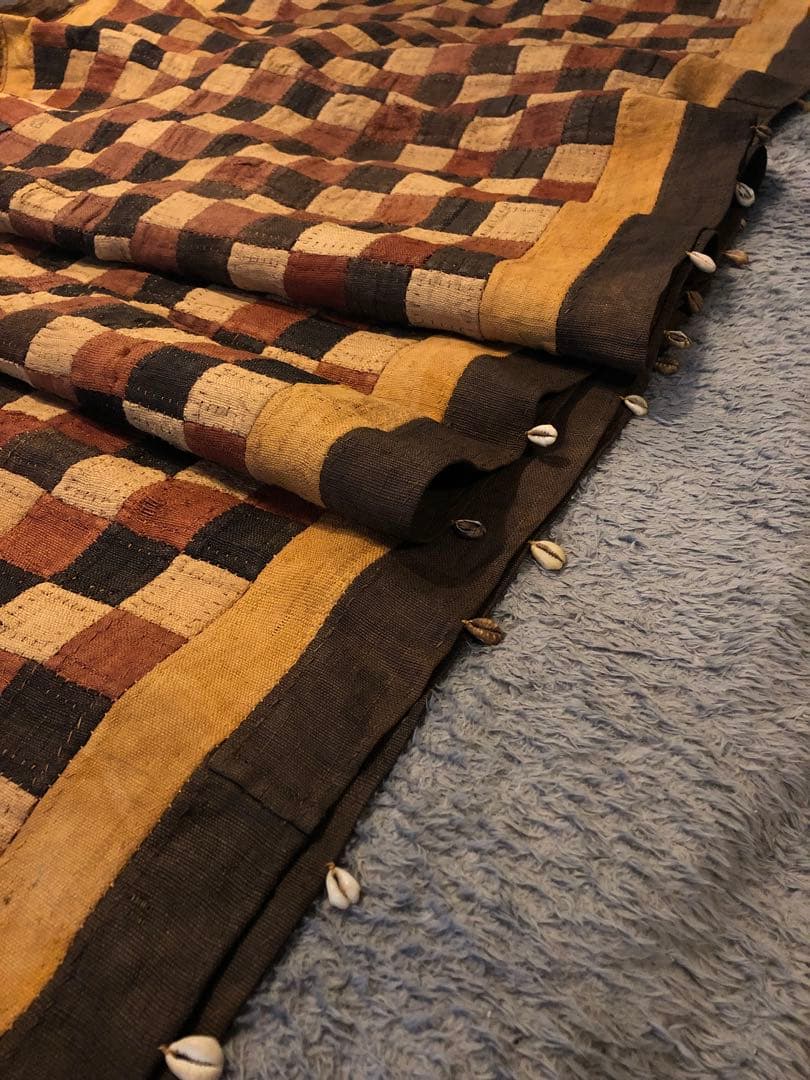 クバ族　草ビロード　貴重　アンティーク