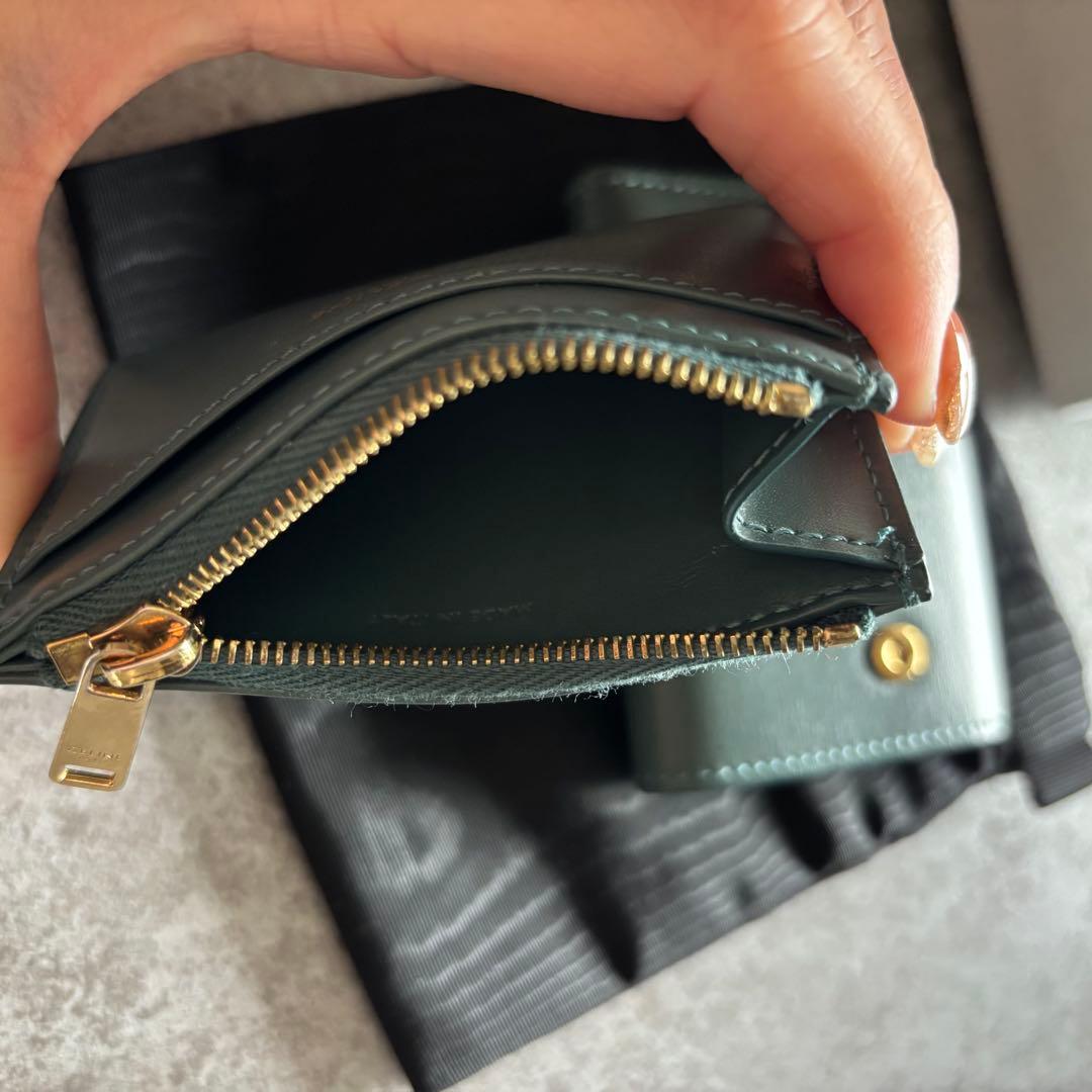 CELINE 入れ付きコンパクトウォレット　グリーン