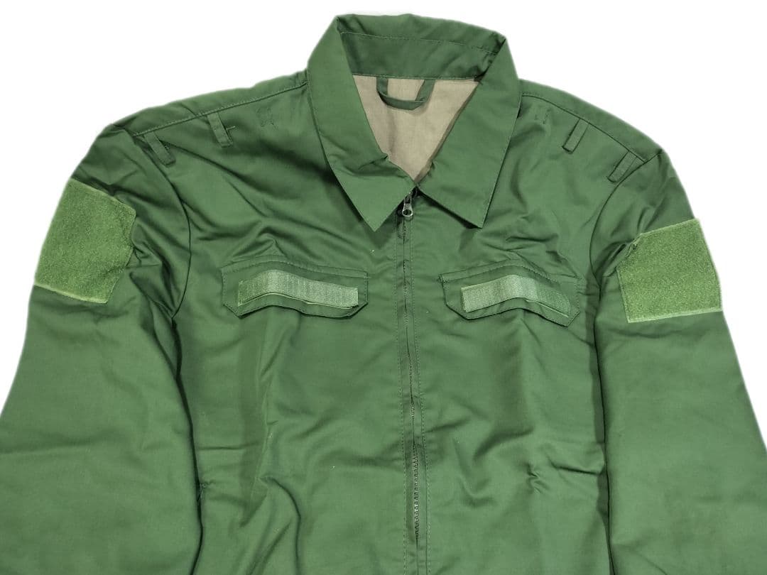 ロシア軍 実物 ロシア陸軍 Военторг製 春秋用 常勤服 長袖 54-4