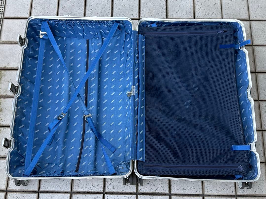 リモワ トパーズ 4輪キャリーバッグ 86L