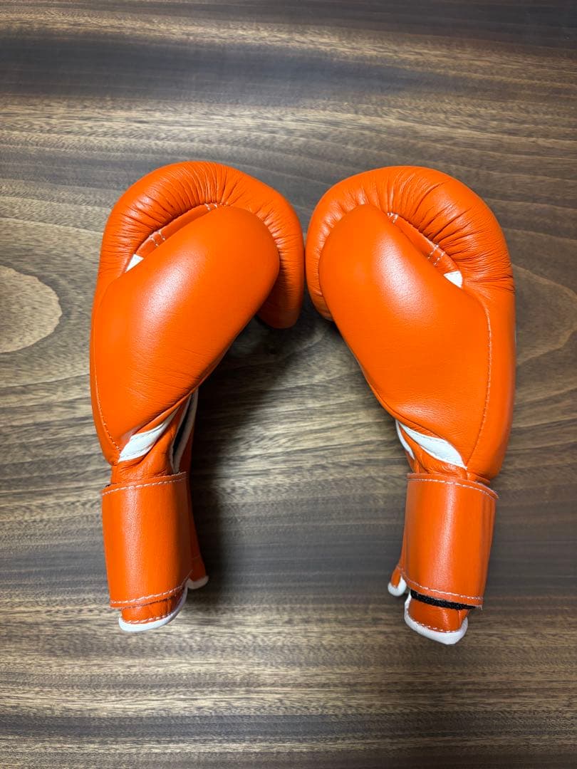 Winning ボクシンググローブ 10oz オレンジ