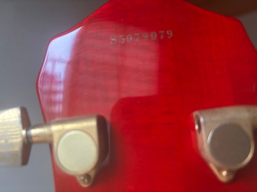 エピフォンJoe Pass モデル フルアコ　チェリーサンバースト