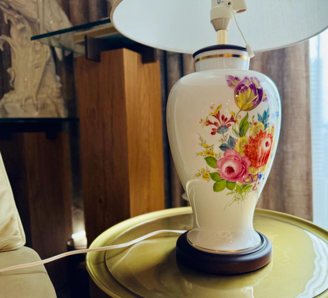 Meissen マイセン 花絵 テーブルランプ」・百貨店展示